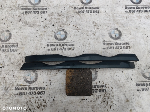 BMW E46 Sedan Kombi Przed liftingiem Listwa pod lampę Brewka Lewa Prawa Oxfordgruen