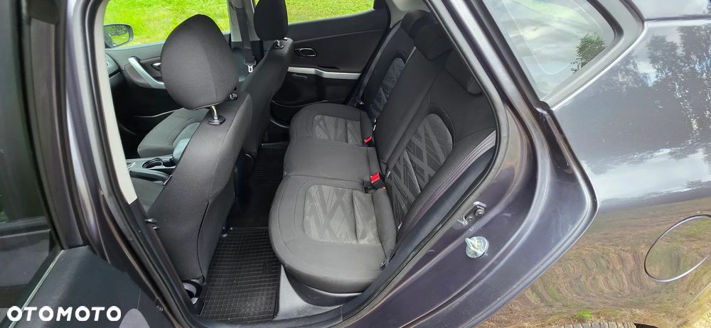 Kia Ceed 1.4 L Business Line - 14