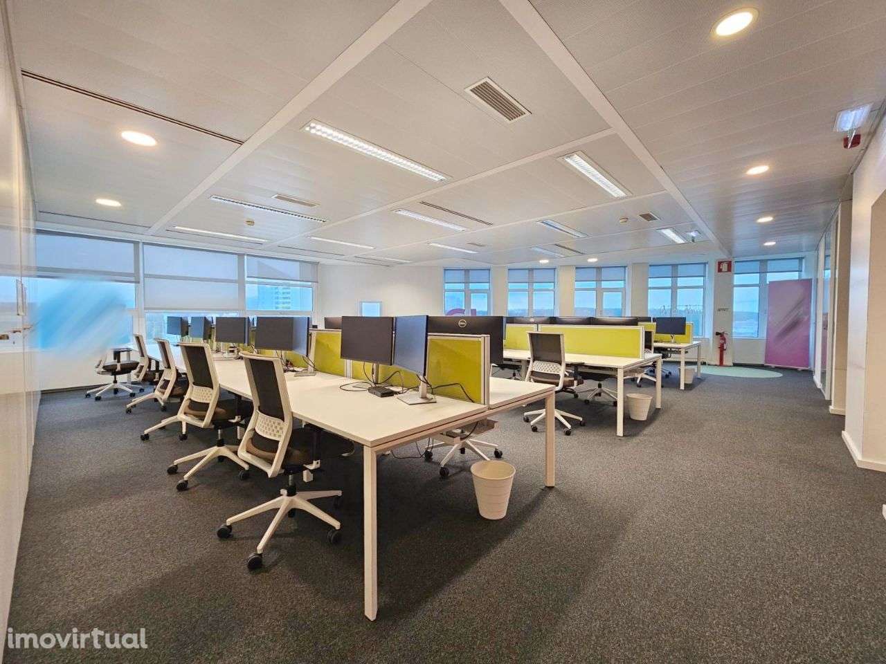 Escritório Miraflores | 2.246 m2 | Edifício Zenith - Grande imagem: 2/33