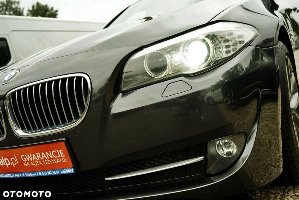 BMW Seria 5 525d - 14