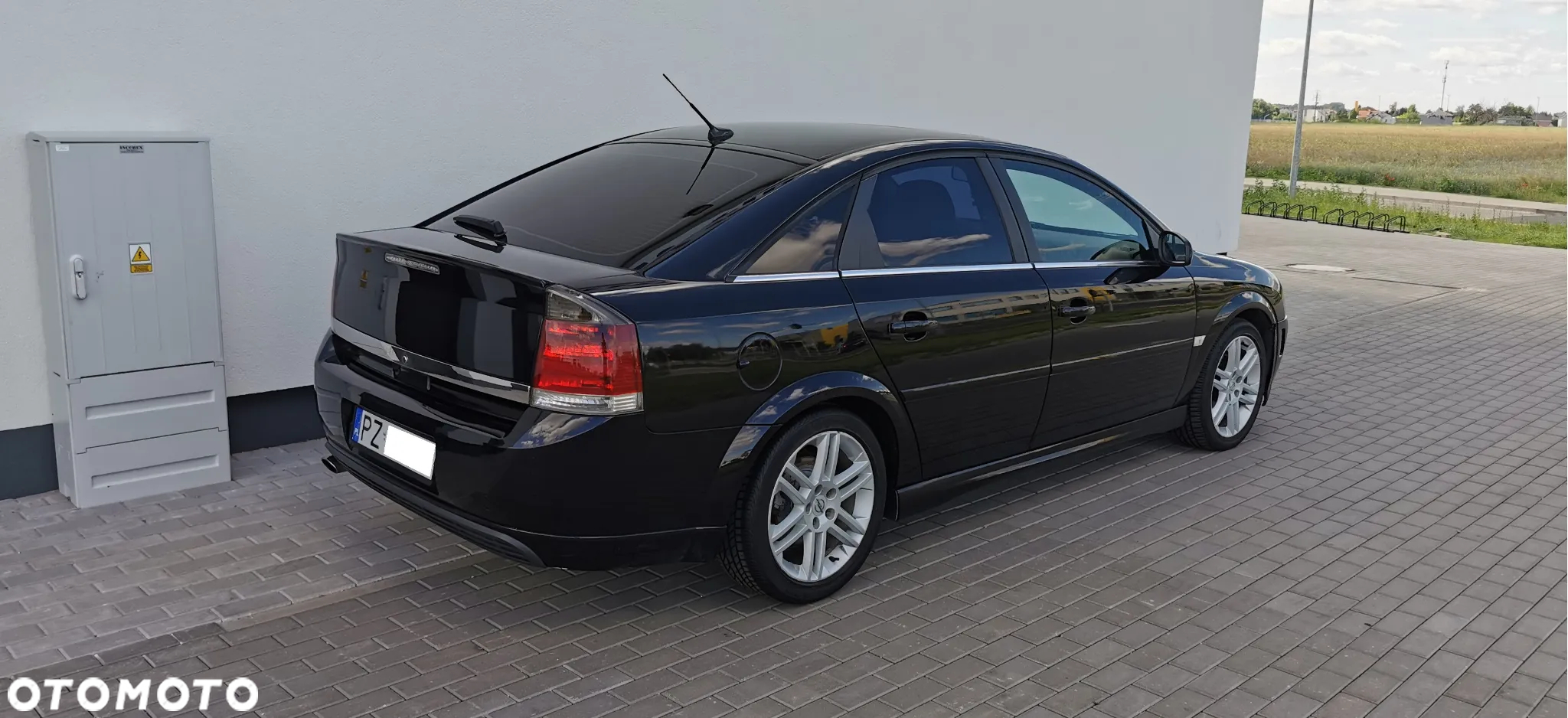 Opel Vectra 1.9 CDTI Sport / GTS - 37