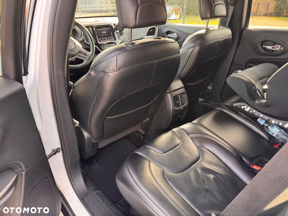 Jeep Cherokee 3.2 V6 Active Drive I Limited - 11