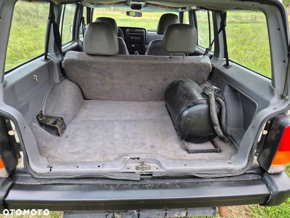 Jeep Cherokee - 9