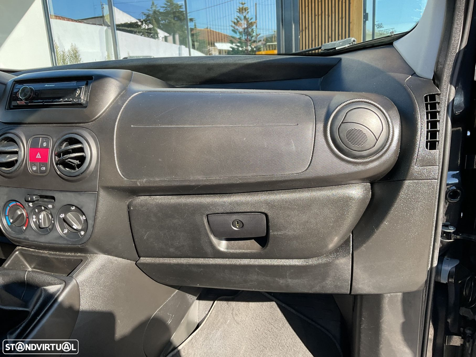 Fiat Fiorino 1.3 M-jet Adventure com 1GD - 35
