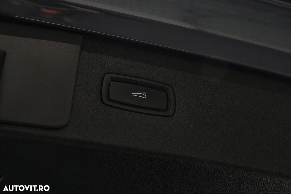 Porsche Cayenne Tiptronic S Platinum Edition - 24