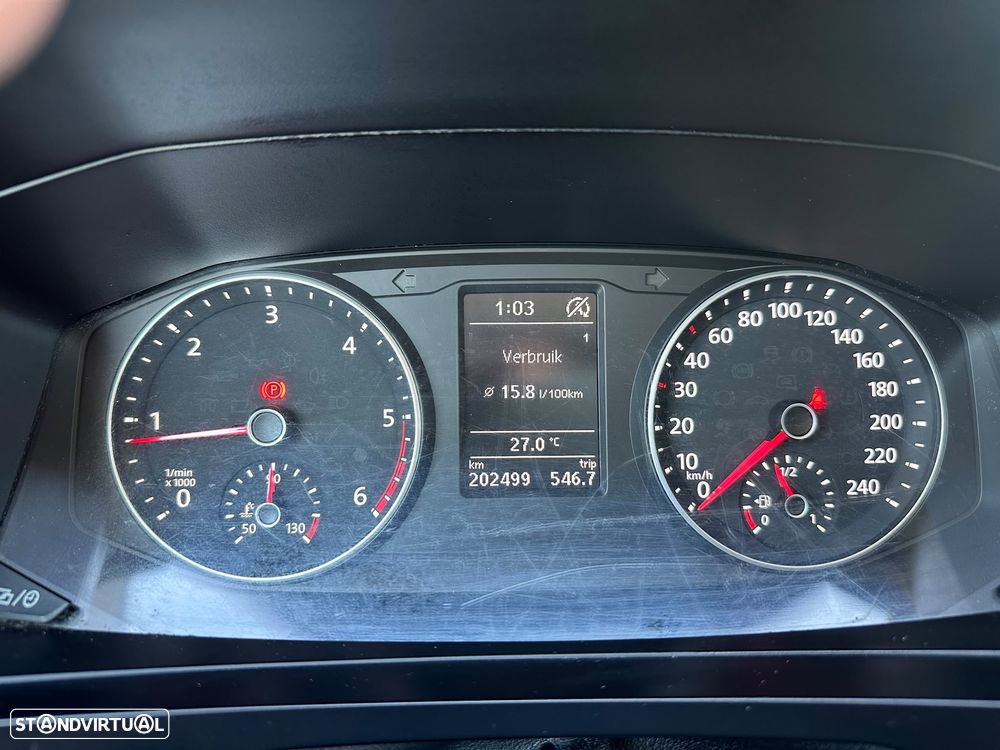 VW Transporter 2.0 TDi - 22