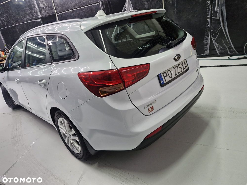 Kia Ceed 1.6 CRDi L - 9