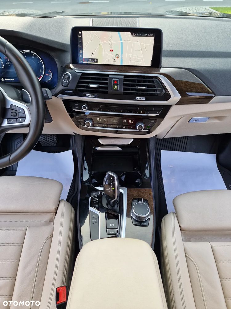 BMW X3 xDrive20d Business Edition - 21