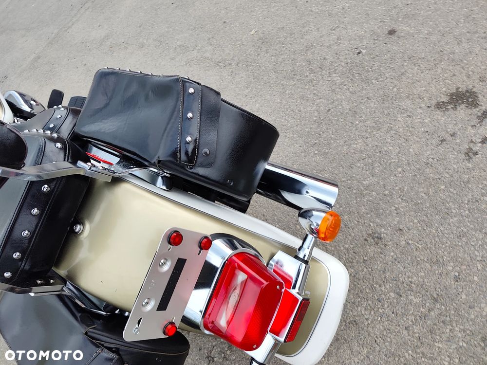 Suzuki VL 1500 Intruder LC - Boulevard C90 - 24
