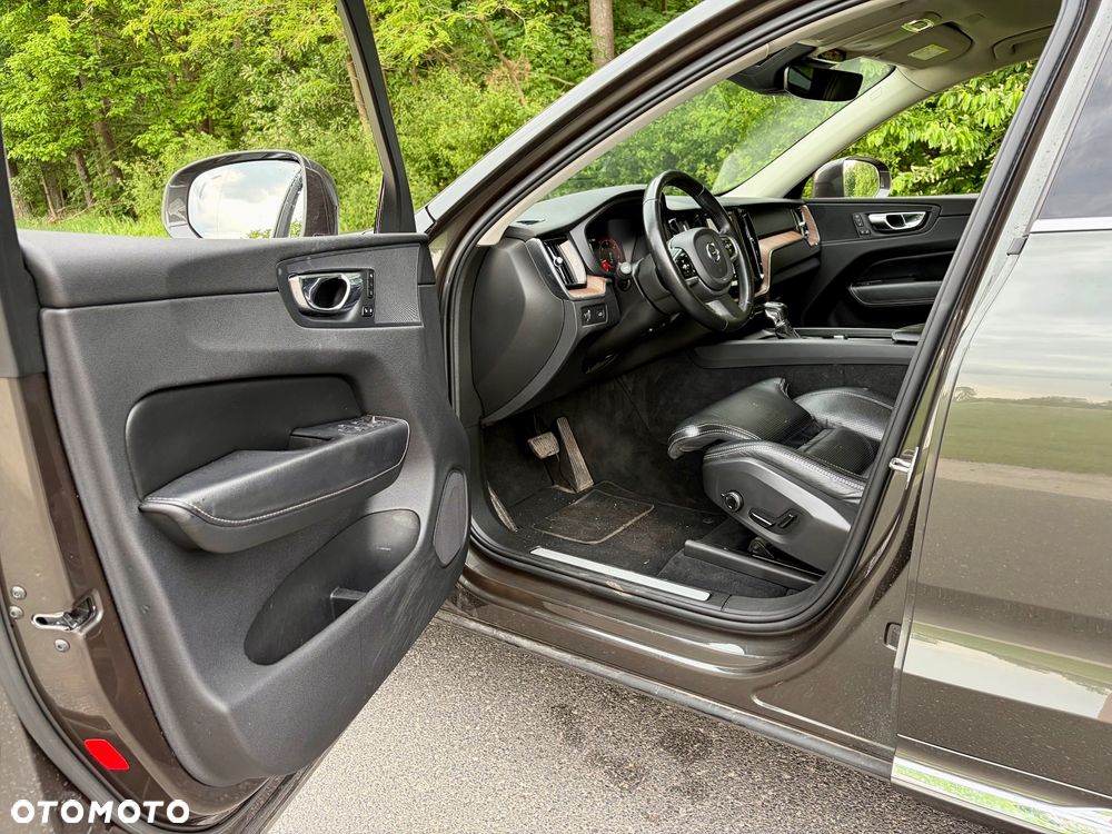 Volvo XC 60 D4 AWD Inscription - 11