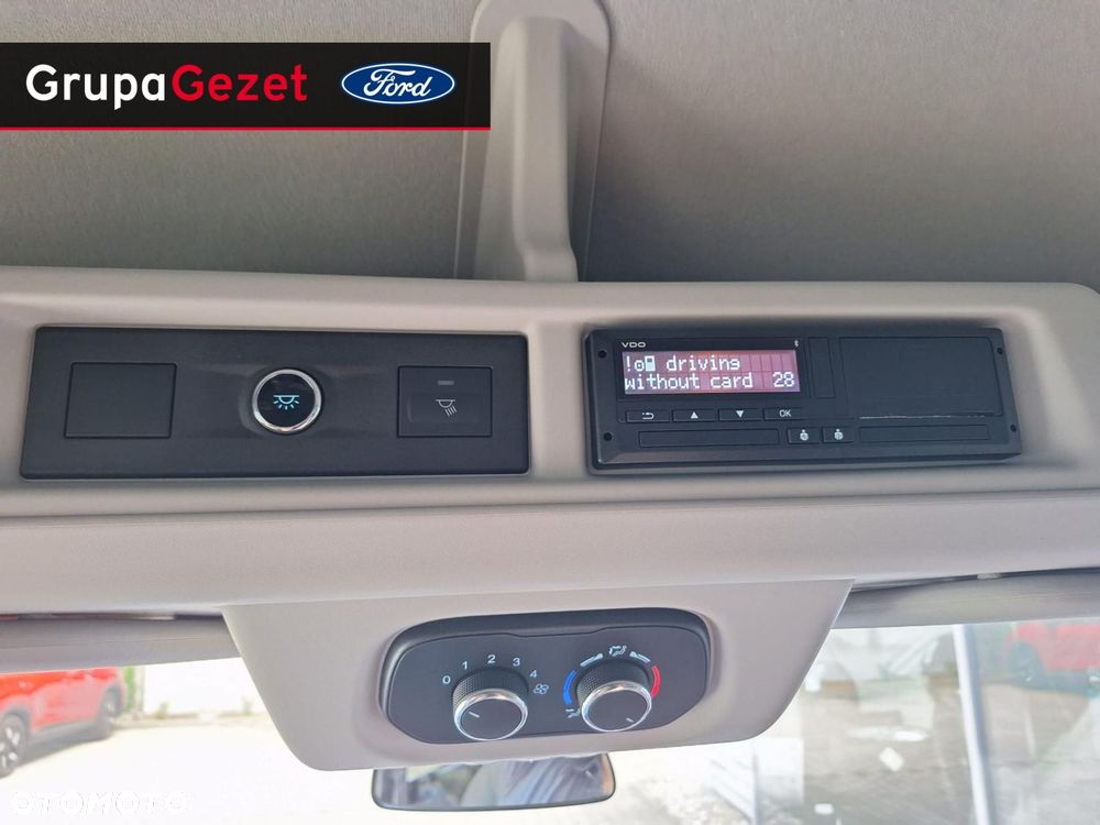 Ford Transit - 14