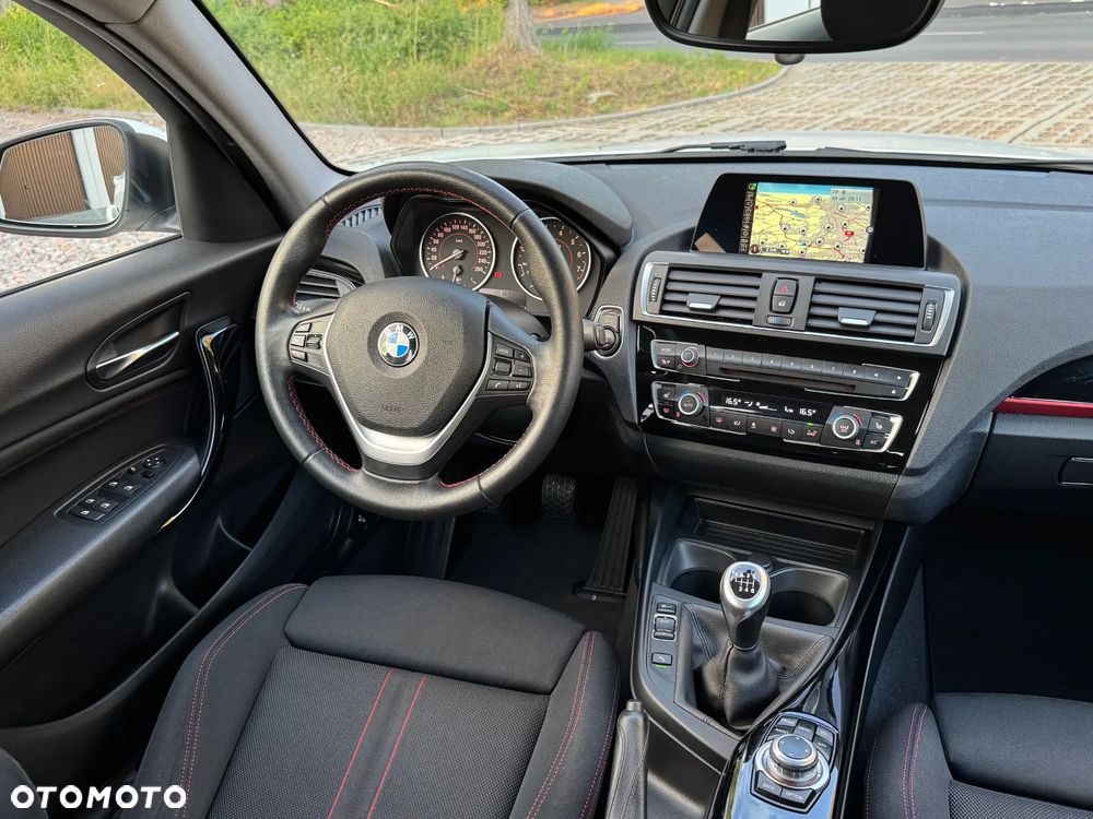 BMW Seria 1 118i Sport Line - 33