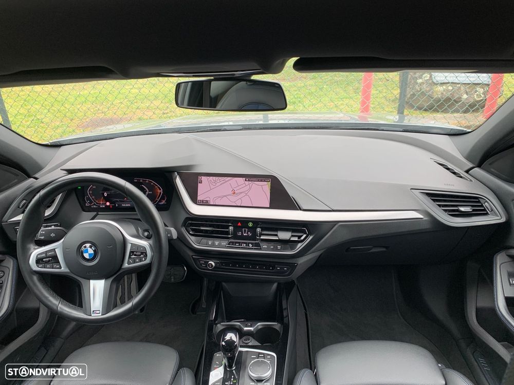 BMW 116 d Pack Desportivo M Auto - 37
