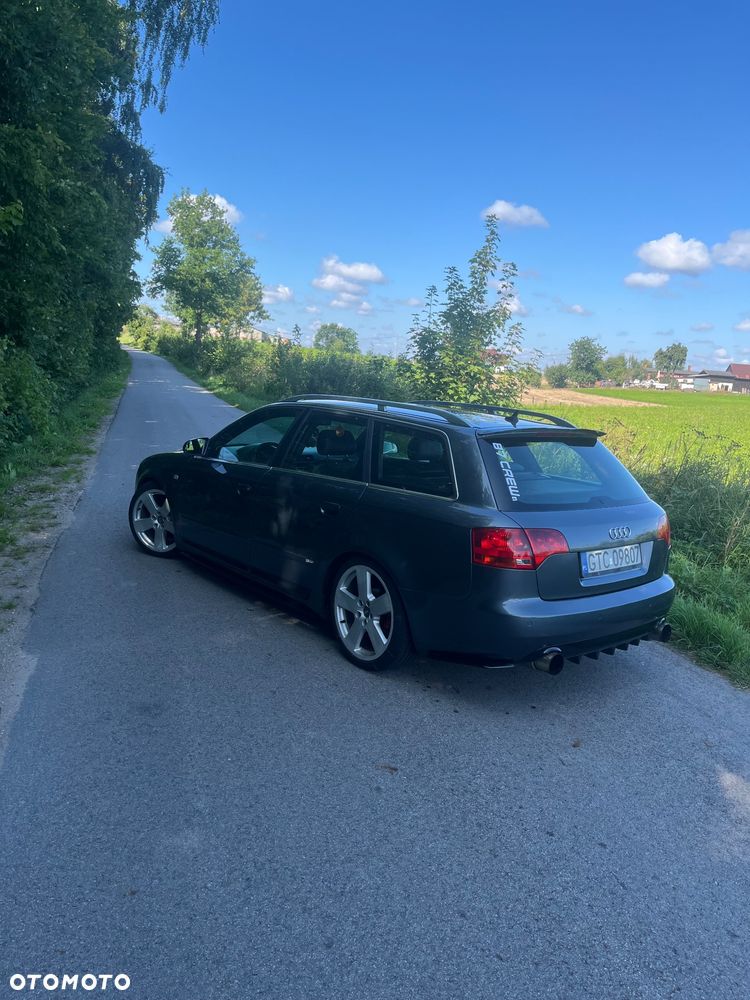 Audi A4 Avant 2.0 TDI - 4