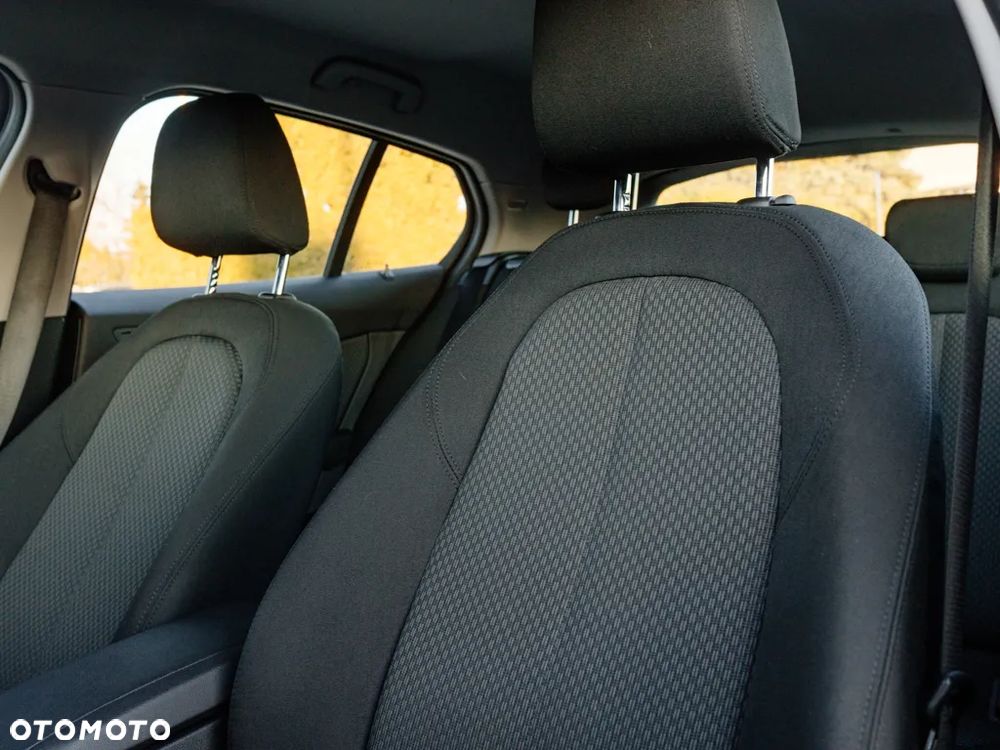 BMW Seria 1 118i Advantage - 11