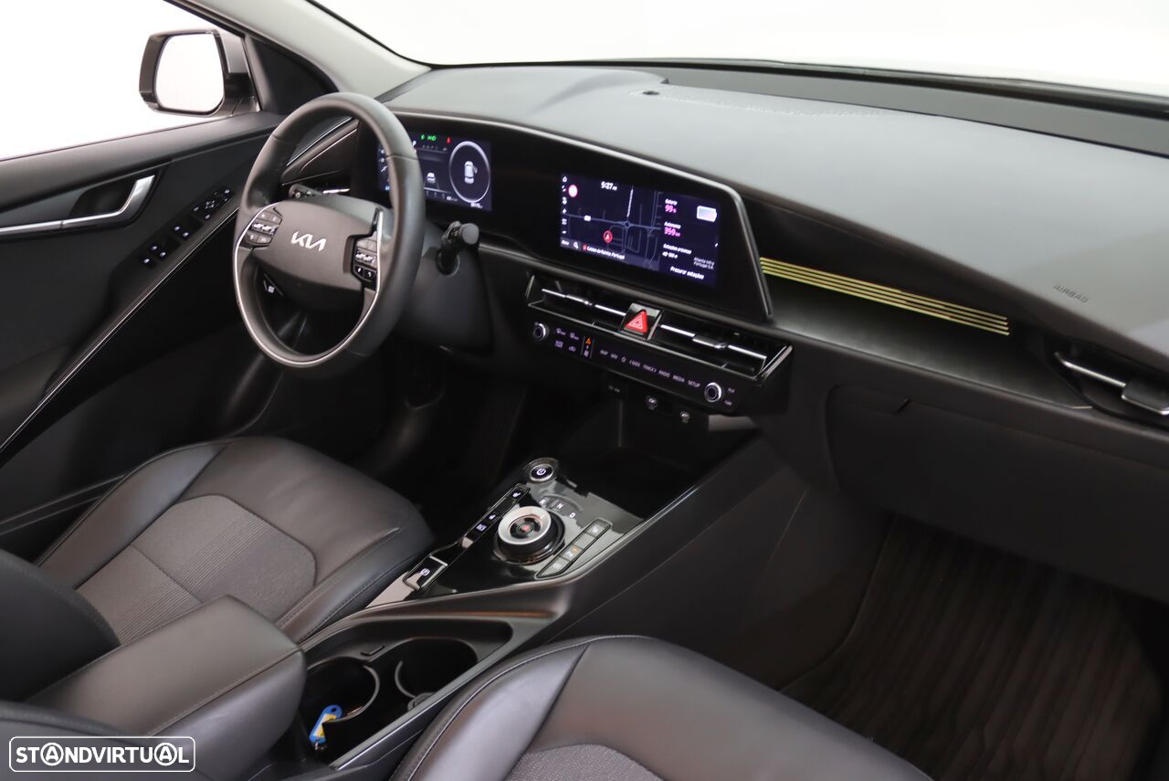 Kia Niro EV 64kWh Drive - 4