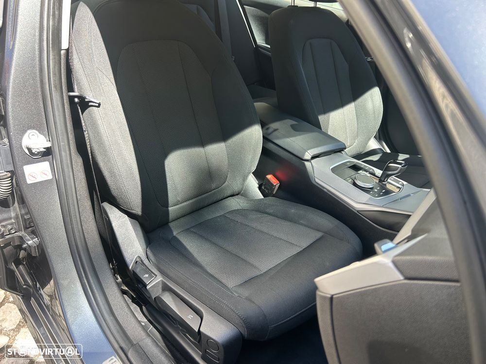 BMW 320 d Auto - 45