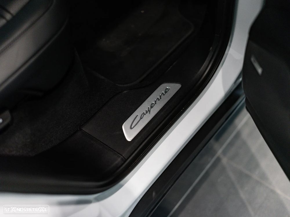 Porsche Cayenne E-Hybrid Tiptronic S - 46