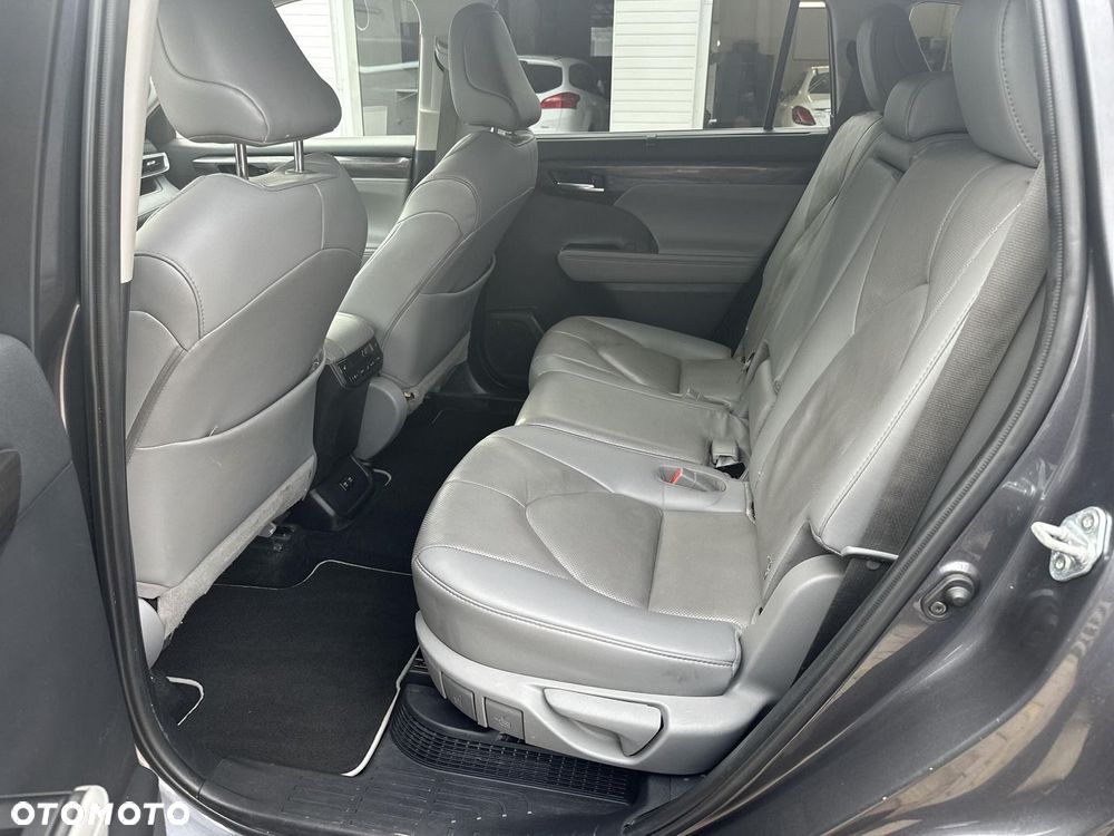 Toyota Highlander - 14