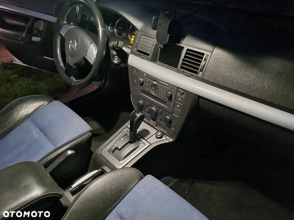 Opel Vectra - 3
