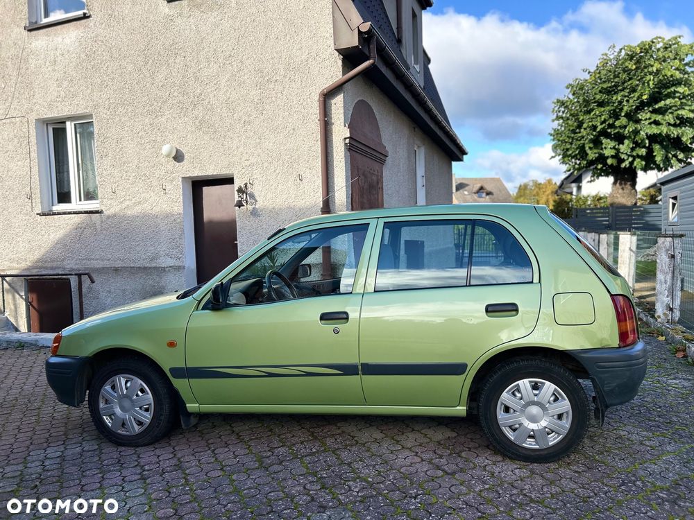 Toyota Starlet 1.4 XLi - 14