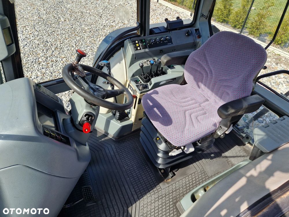 Valtra 8050 HiTech - 6