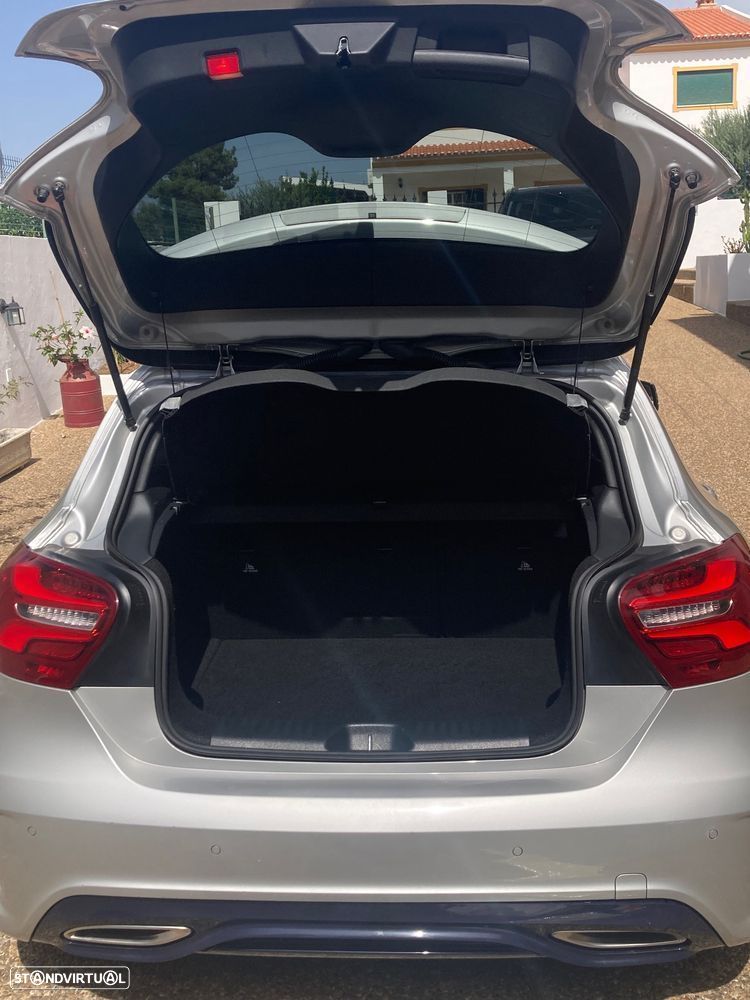 Mercedes-Benz A 180 d AMG Line - 21