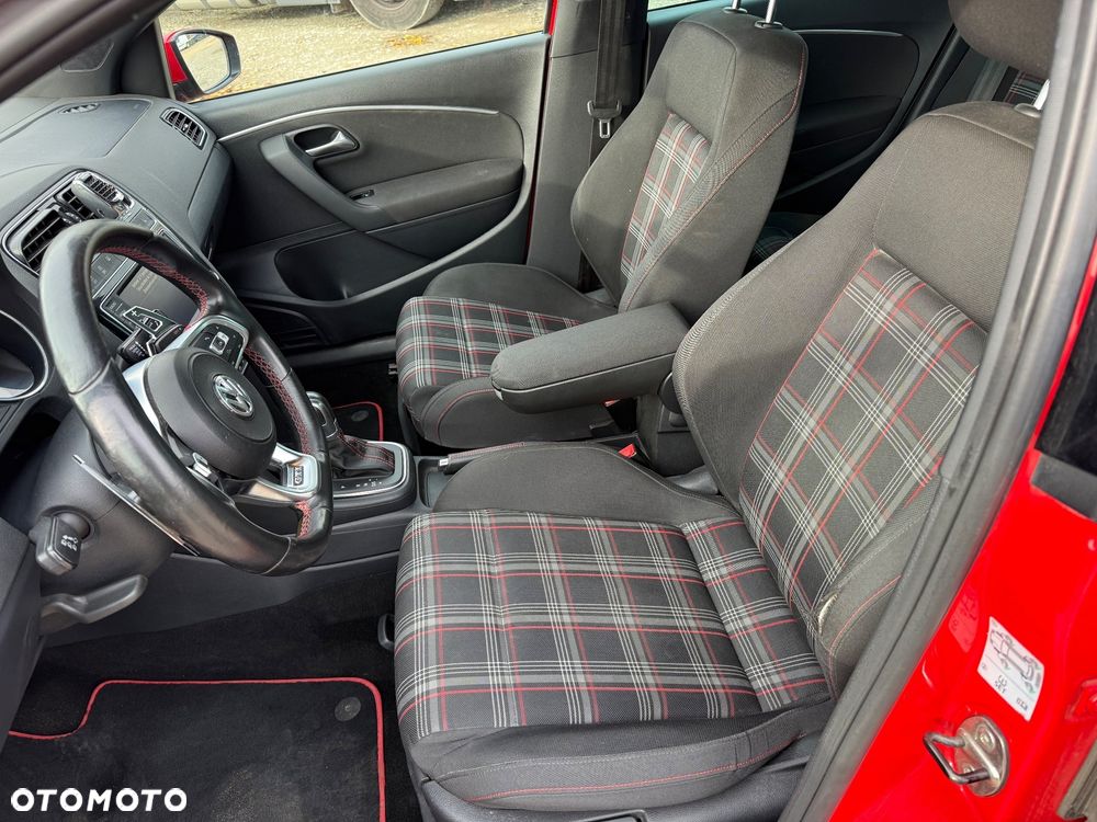 Volkswagen Polo 1.8 TSI (Blue Motion Technology) DSG GTI - 15