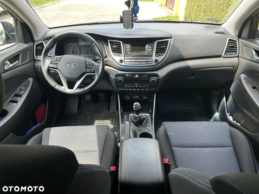 Hyundai Tucson 1.6 GDI BlueDrive Comfort 2WD - 9
