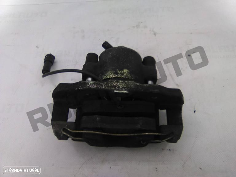 Bomba Travão Frente Direita  Ford Scorpio [1985_1998] 2.4 I - 2