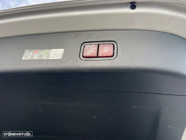 Mercedes-Benz GLC 300 - 8