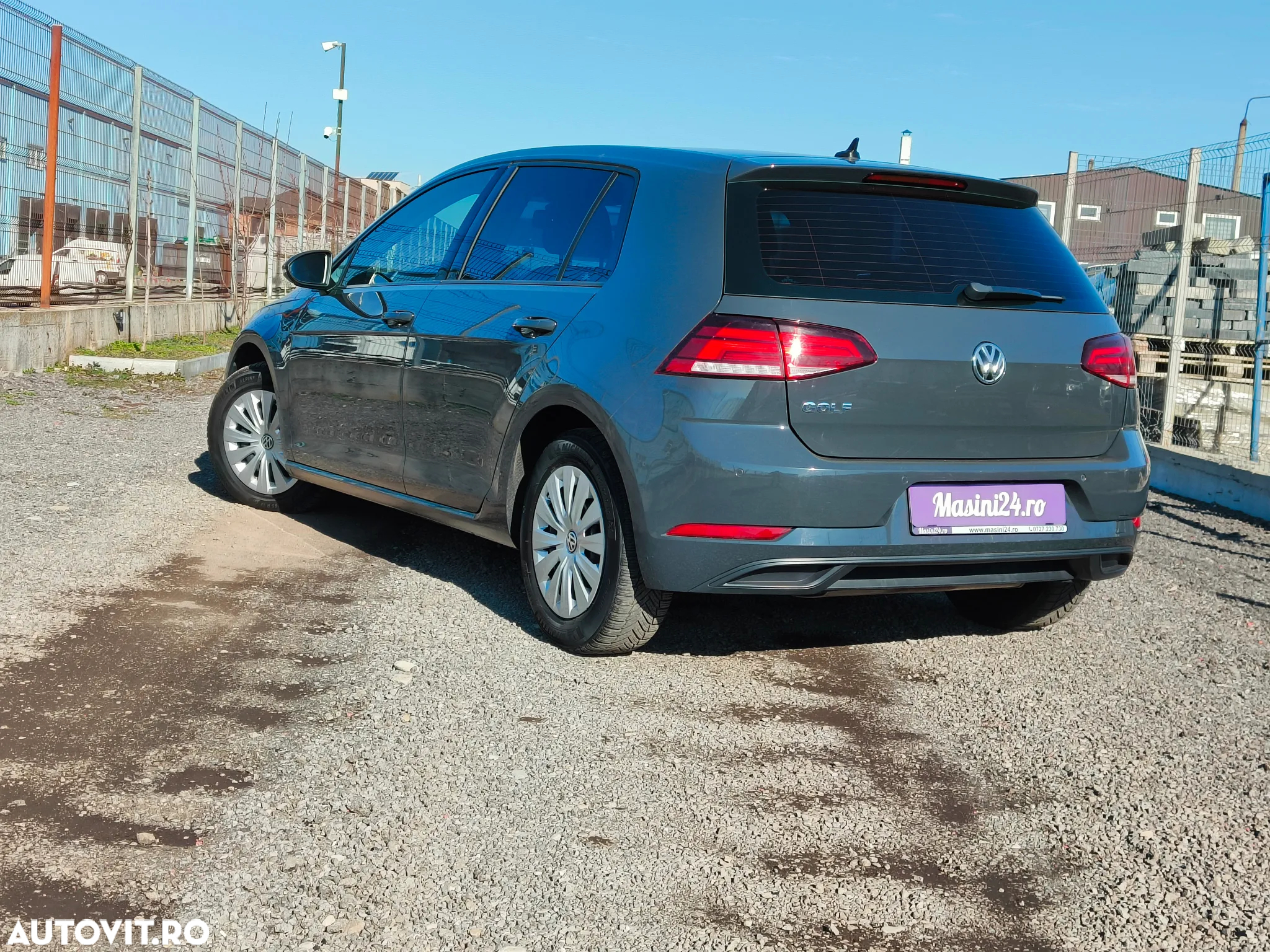 Volkswagen Golf 1.0 TSI Comfortline - 5