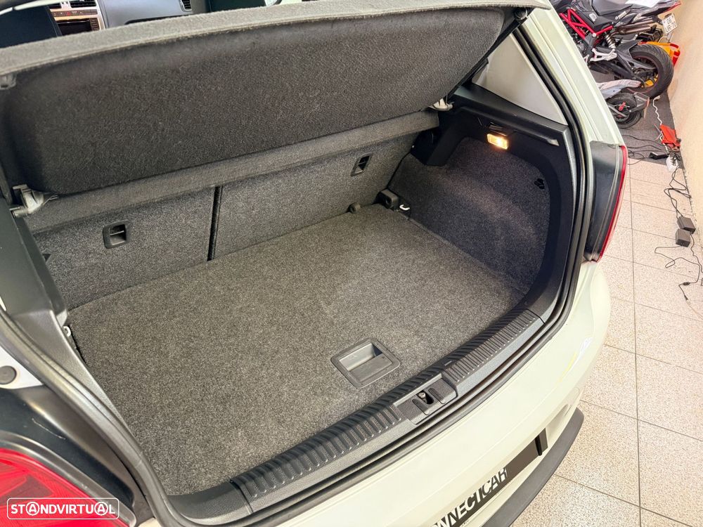 VW Polo 1.2 TSi Blue Motion Lounge - 33