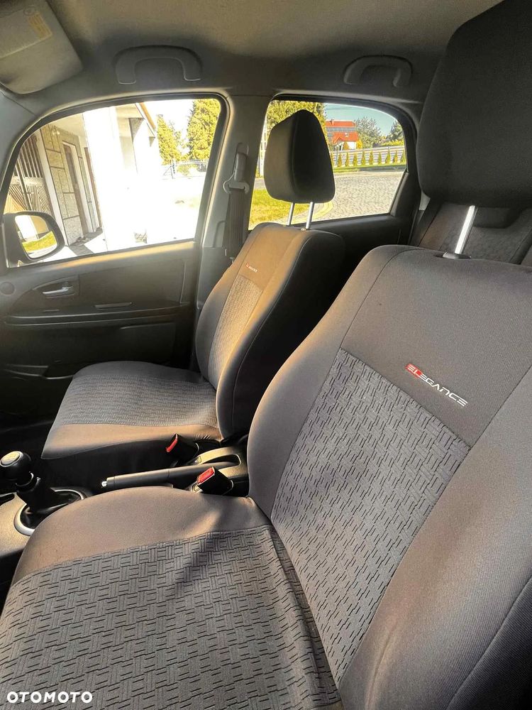 Suzuki SX4 - 7