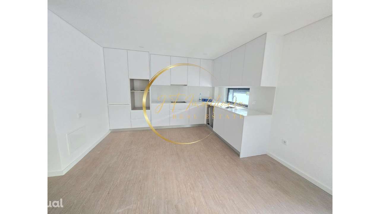 Apartamento T2 em Esgueira - Grande imagem: 2/19
