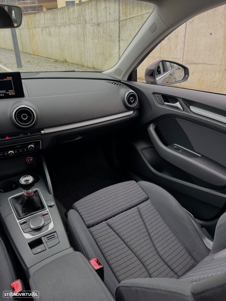 Audi A3 Sportback 1.6 TDI (clean diesel) Ambition - 15