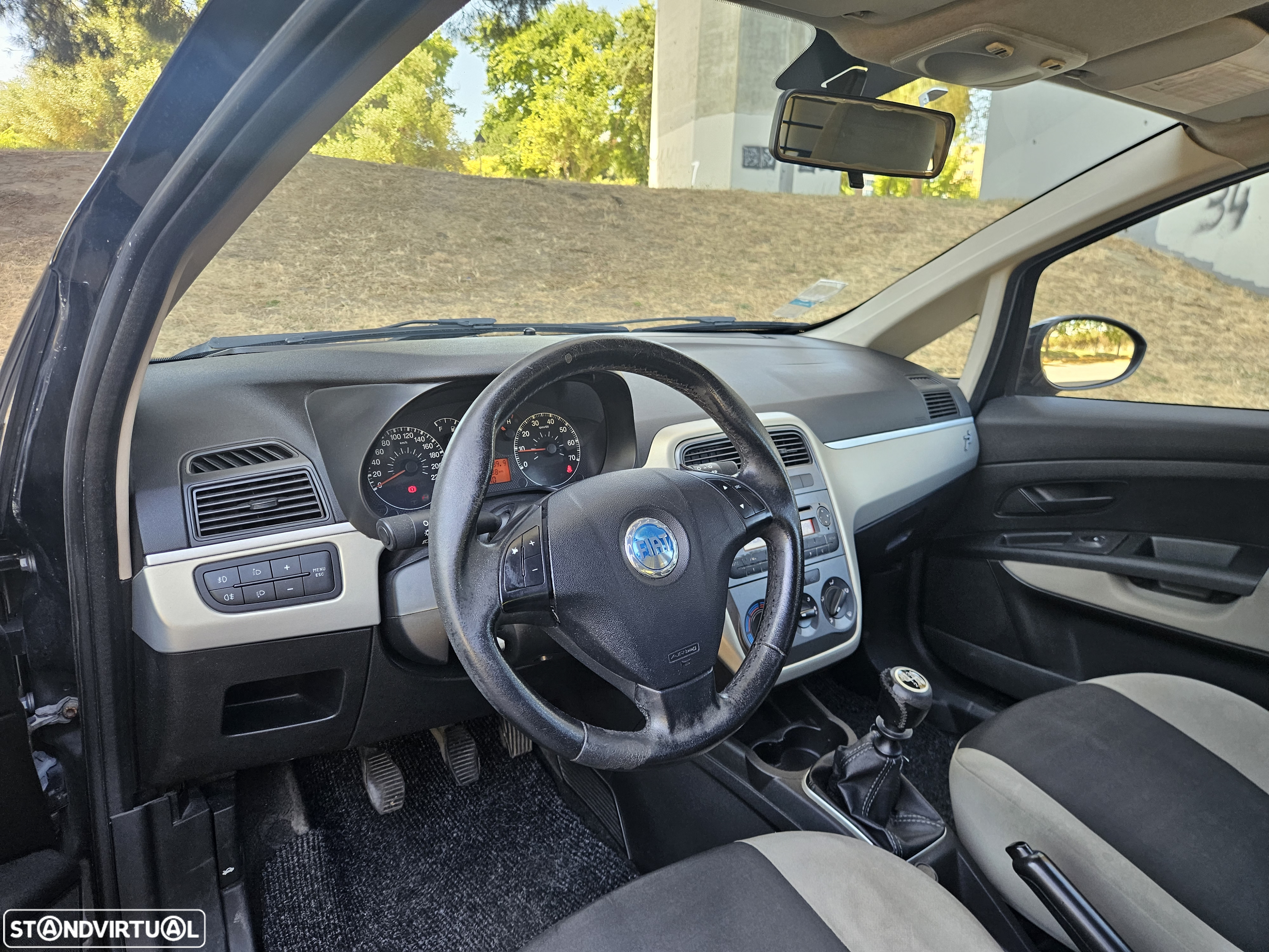 Fiat Punto - 18
