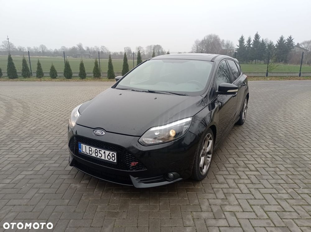Ford Focus 2.0 EcoBoost ST - 4
