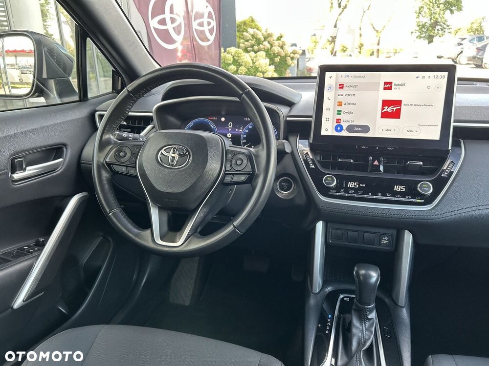 Toyota Corolla Cross 2.0 Hybrid Comfort - 12