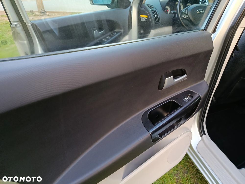 Kia Ceed 1.6 CVVT EX - 16