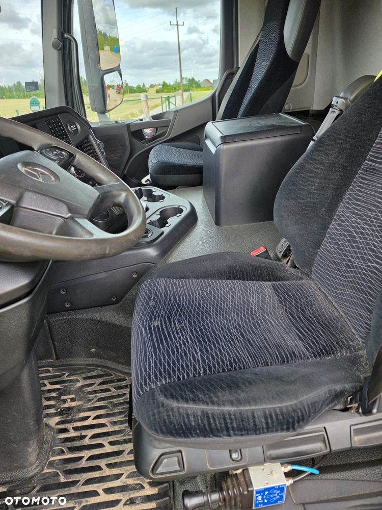 Mercedes-Benz Arocs 1842 ,2014 rok ,4x4 , przebieg 433 tys - 9