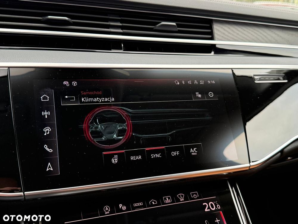 Audi A8 - 35