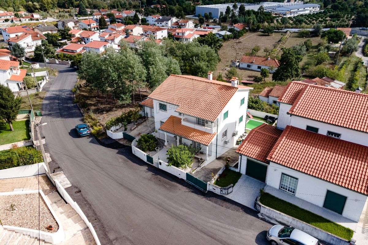 Moradia T5 para venda - Grande imagem: 4/48