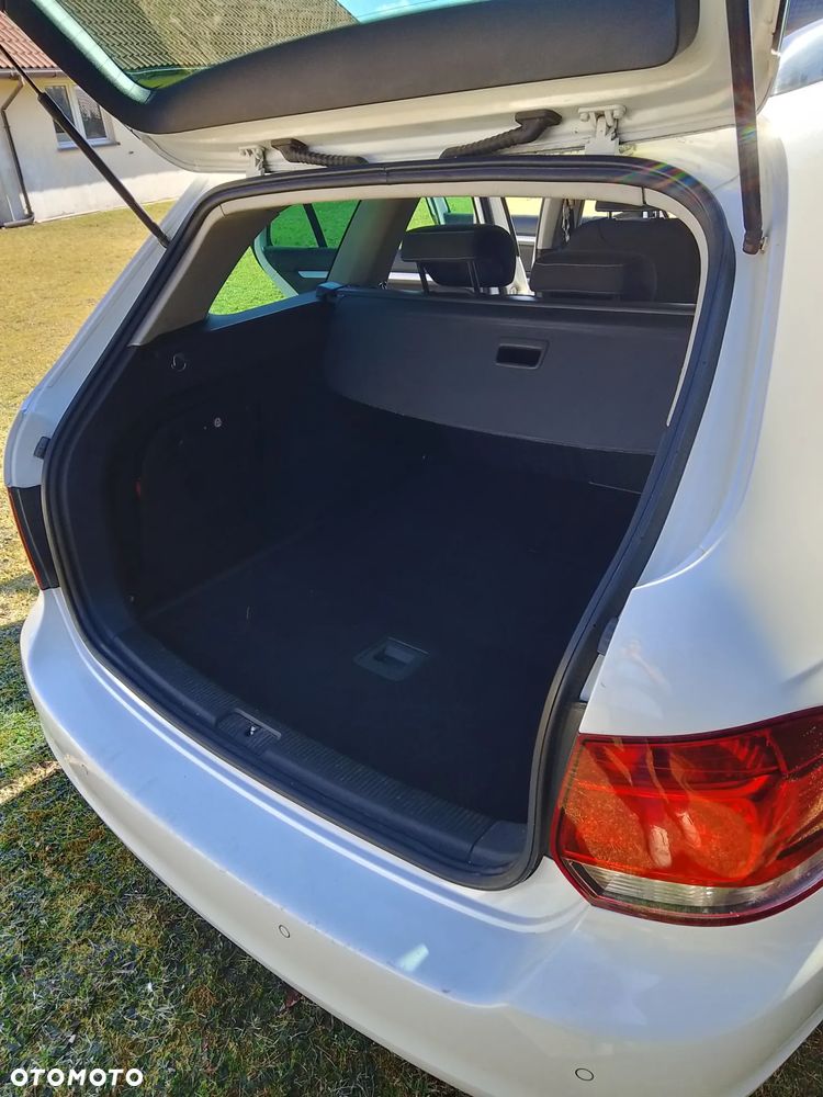 Volkswagen Golf 1.6 TDI DPF BlueMotion Technology DSG MATCH - 5