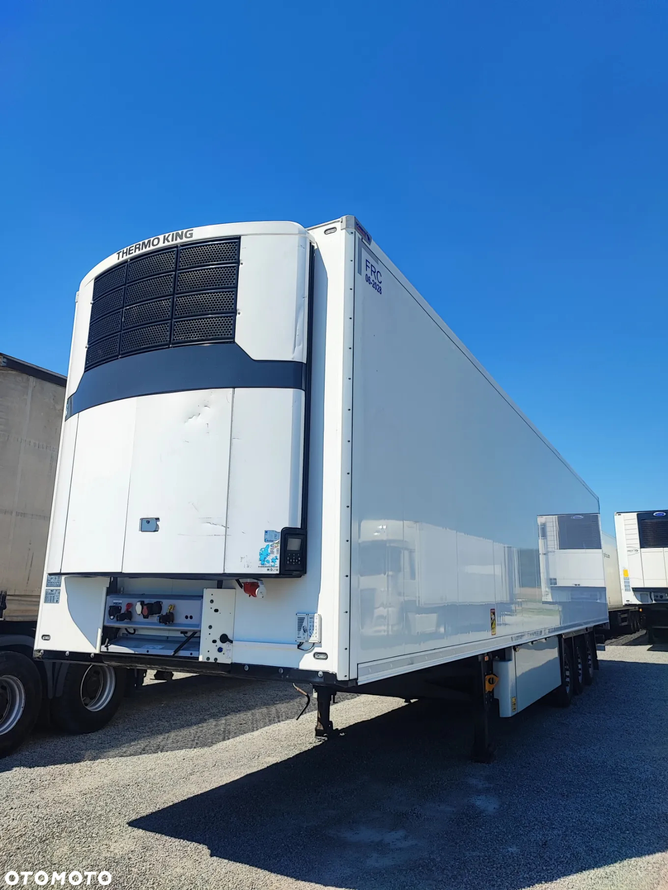 Schmitz Cargobull Hakówka THERMO KING - 2