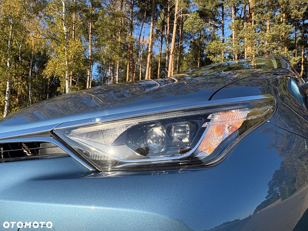 Toyota Auris Hybrid 135 Prestige - 6