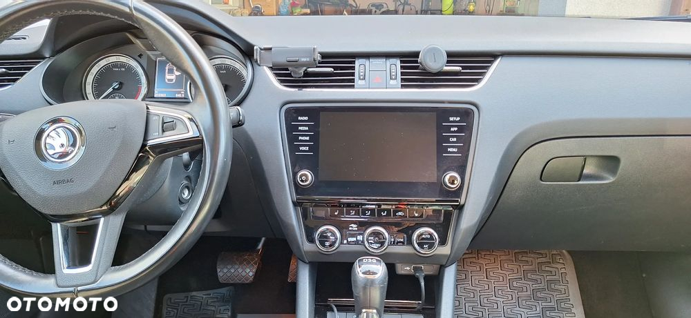 Skoda Octavia 2.0 TDI Ambition DSG EU6 - 17