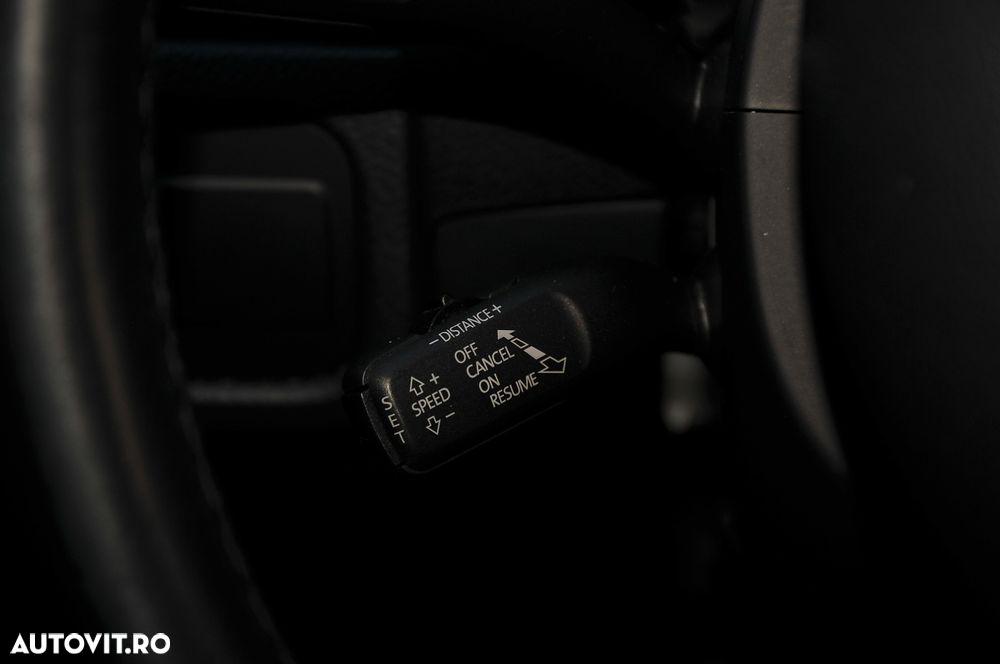 Volkswagen Touareg 3.0 V6 TDI SCR Blue Motion DPF Automatik Executive Edition - 31