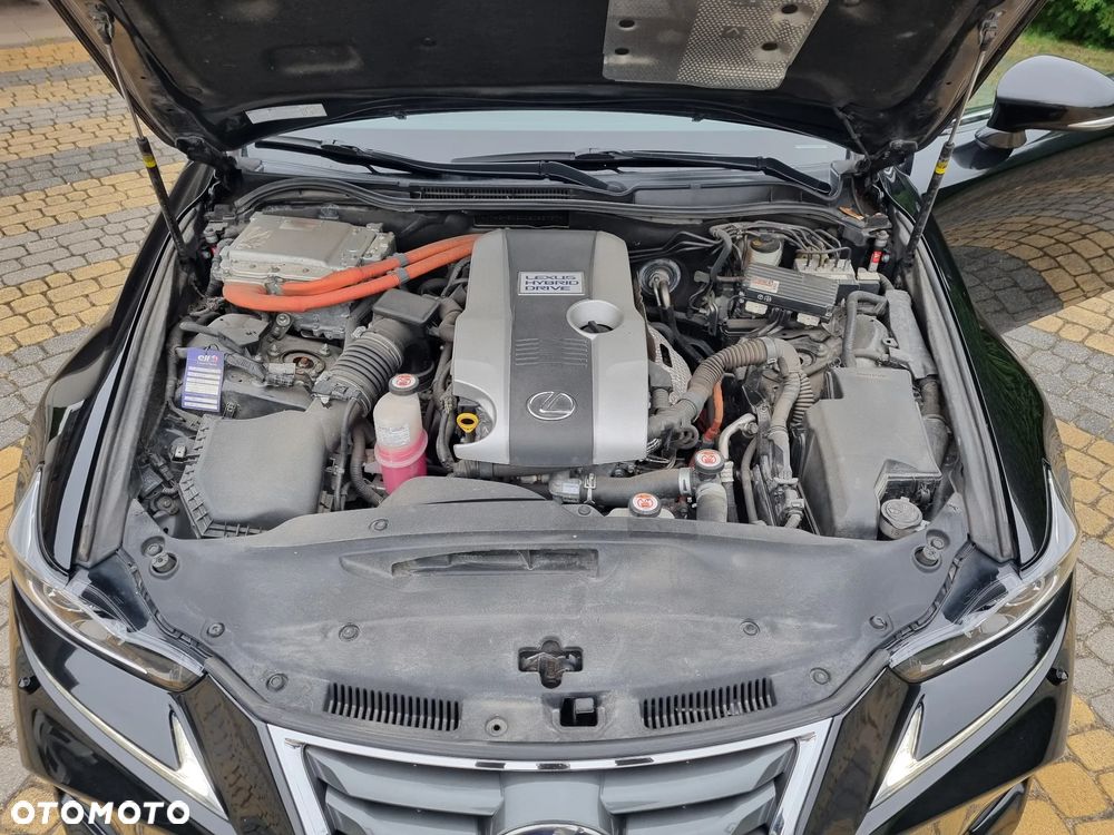 Lexus IS 300h Luxury Line - 18