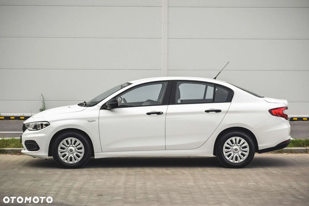 Fiat Tipo 1.4 16v Easy - 10